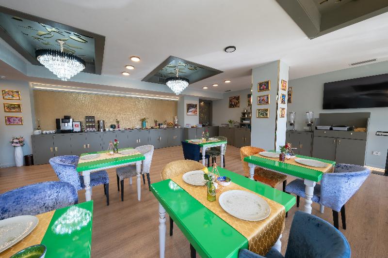 Phoenicia Comfort - Restoran