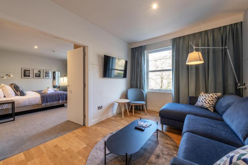 Apex City Hotel - Oda