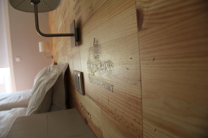 Decanting Porto House - Oda