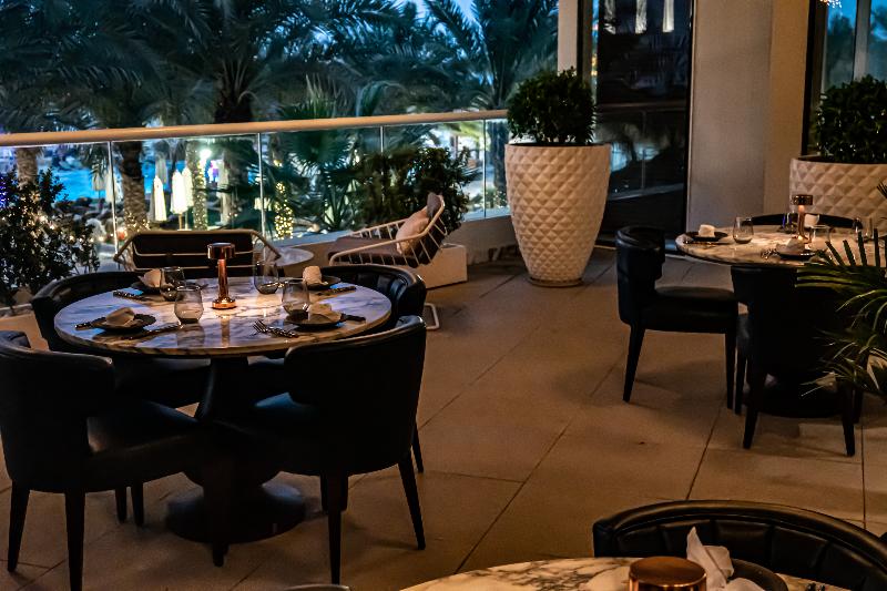 DoubleTree by Hilton Dubai, Jumeirah Beach - Restoran