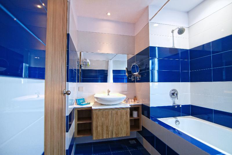 Mooz Hotel Surabaya - Jemursari - Oda