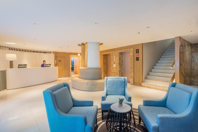 Citrus Sukhumvit 11 by Compass Hospitality - Lobi