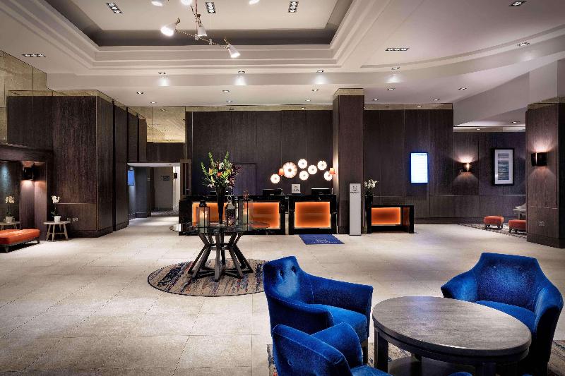 DoubleTree by Hilton Glasgow Central - Lobi