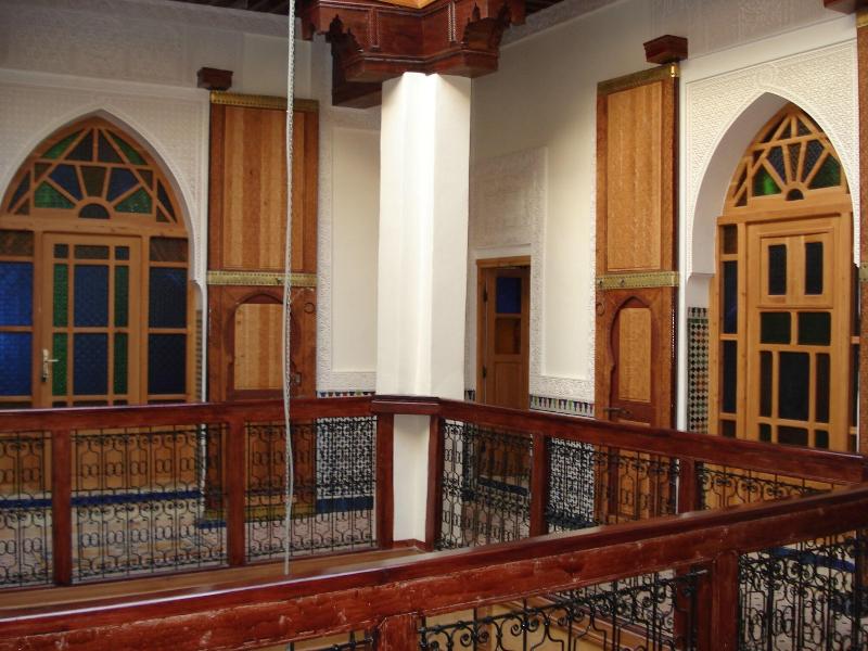 Riad Taryana - Lobi