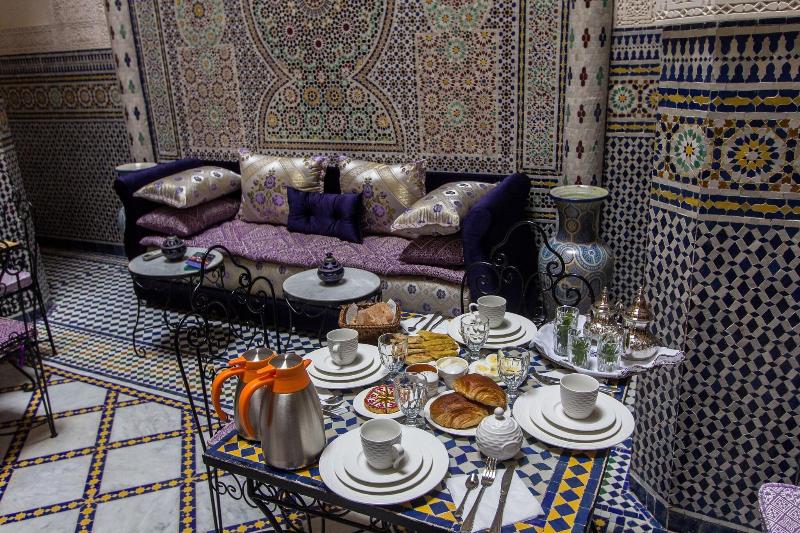 Riad Taryana - Restoran
