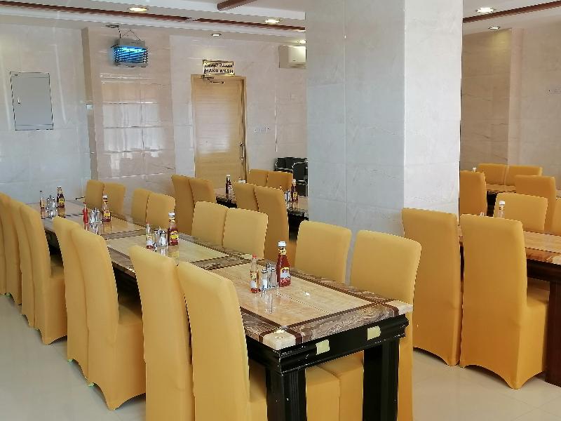 Nizwa Hotel Apartments - Restoran