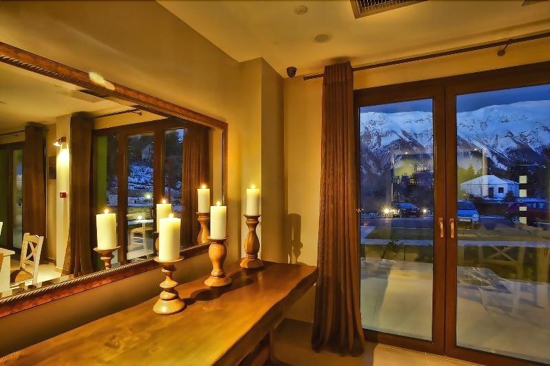 Anavasi Mountain Resort - Restoran