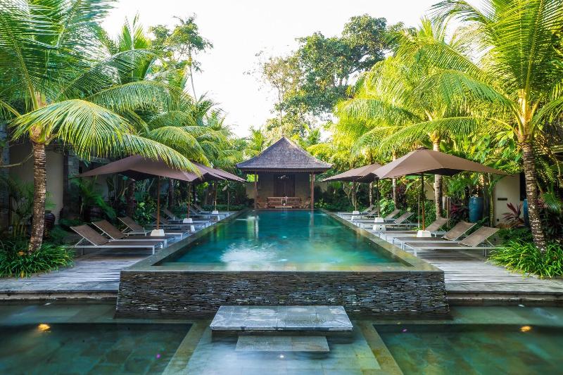 Kejora Suites - Havuz
