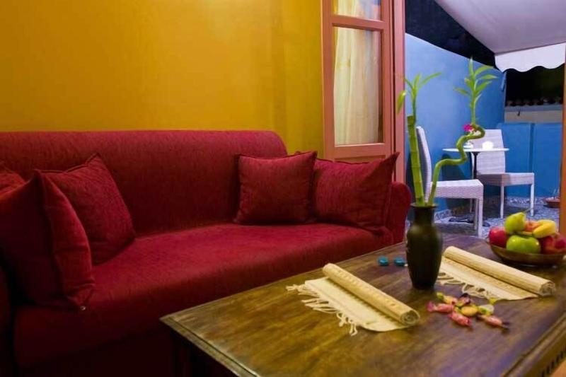 Kyveli Suites - Oda