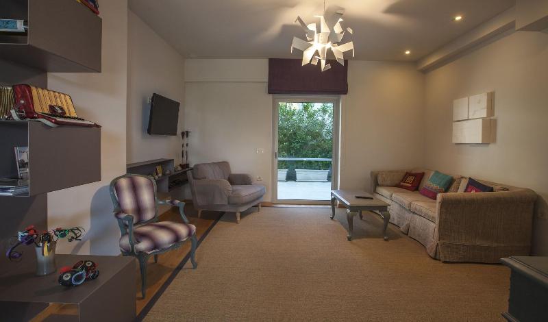 Scale Suites - Lobi
