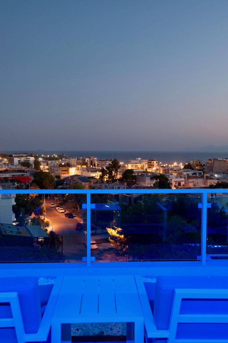 Scale Suites - Teras