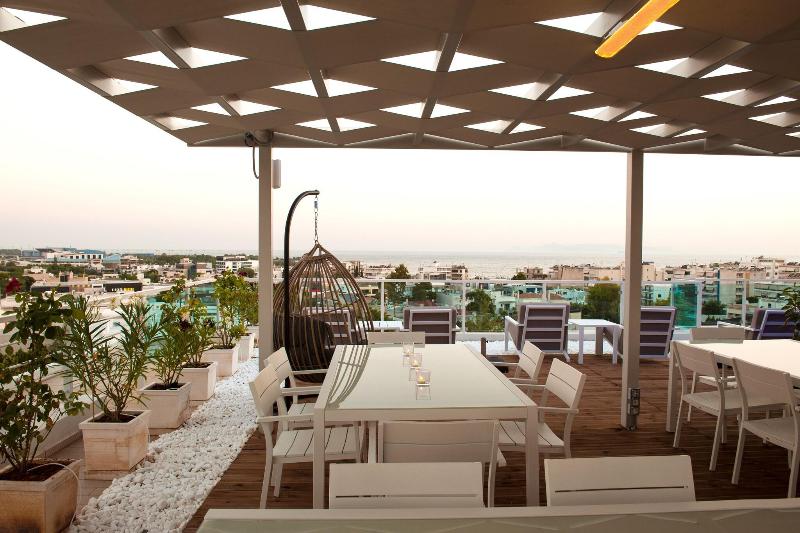 Scale Suites - Teras