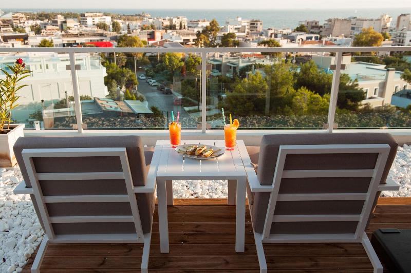 Scale Suites - Teras