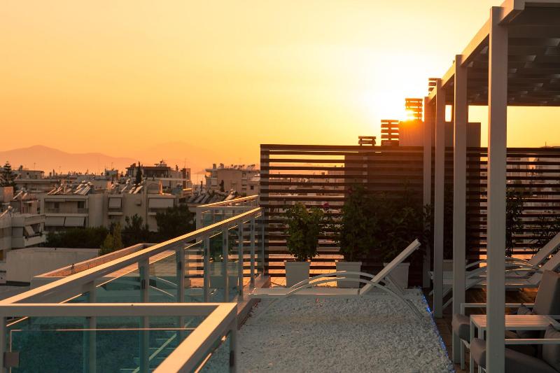 Scale Suites - Teras