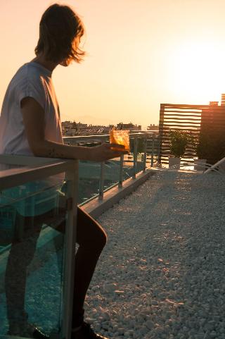Scale Suites fotoÄŸrafÄ±