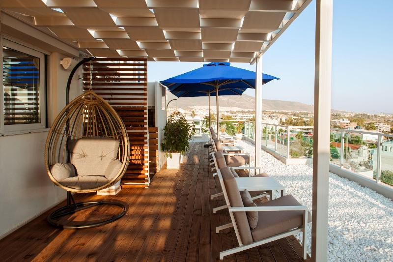 Scale Suites - Teras