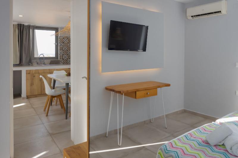 Natali Apartments - Oda