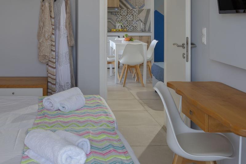 Natali Apartments - Oda