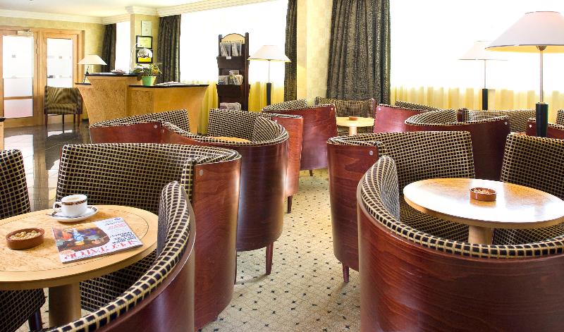 Crowne Plaza John Lennon Airport - Bar