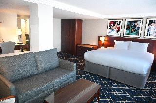 Crowne Plaza John Lennon Airport fotoÄŸrafÄ±