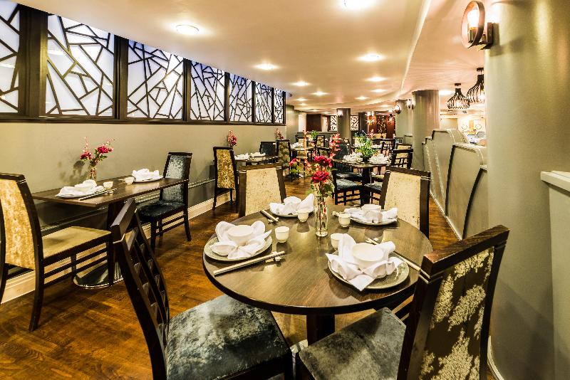 Crowne Plaza John Lennon Airport - Restoran