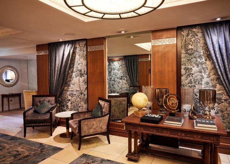 The Royal Horseguards Hotel London - Lobi