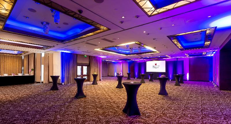 Millennium Ht & Conference Ctr. Gloucester London - Toplantı