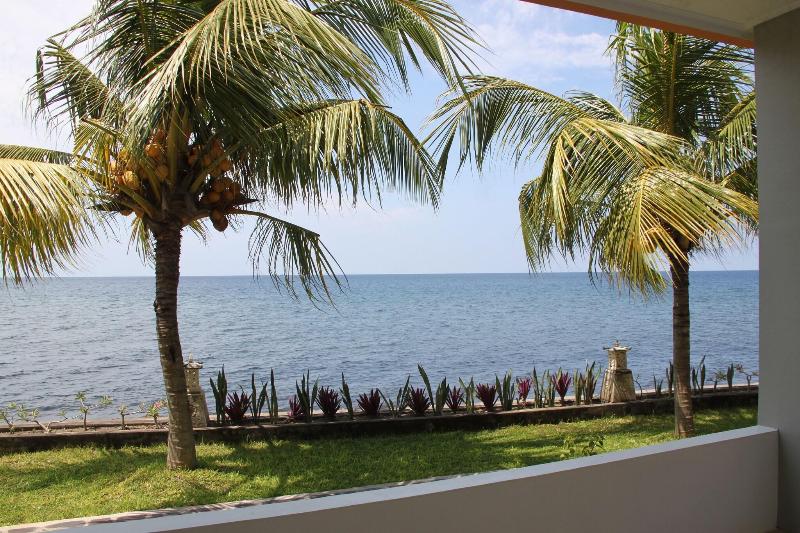 Bondalem Beach Club - Plaj
