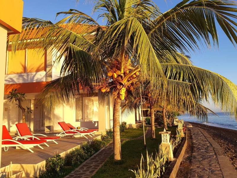 Bondalem Beach Club - Plaj