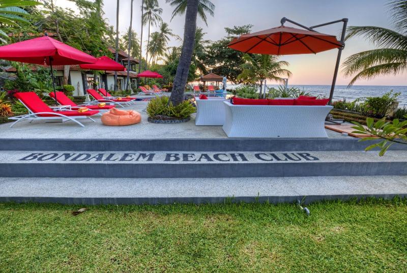 Bondalem Beach Club - Teras