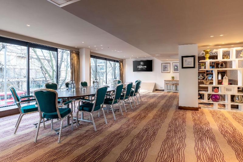 Hilton London Olympia - Genel