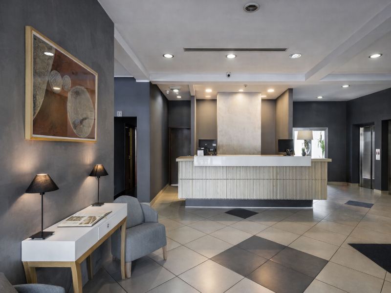 Nobel Inn Hotel - Lobi