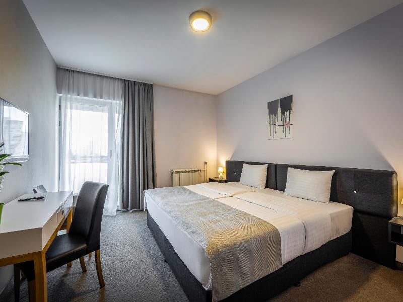 Nobel Inn Hotel - Oda