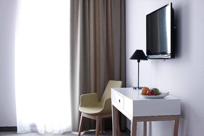 Nobel Inn Hotel - Oda