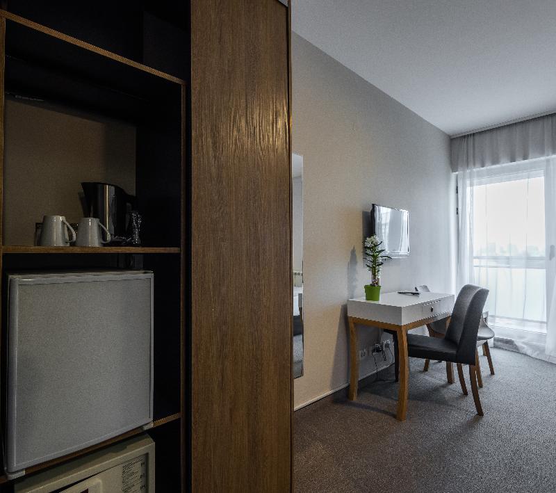 Nobel Inn Hotel - Oda