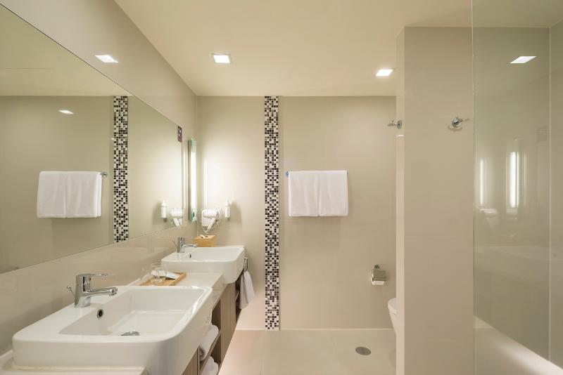 Travelodge Pattaya - Oda