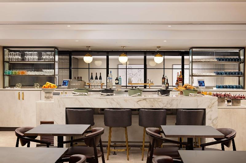 Hilton London Metropole - Genel