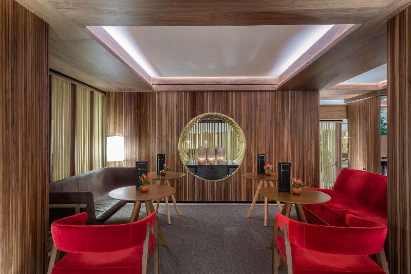 Melia White House - Bar