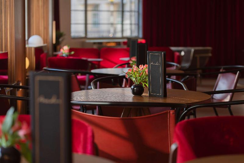 Melia White House - Bar