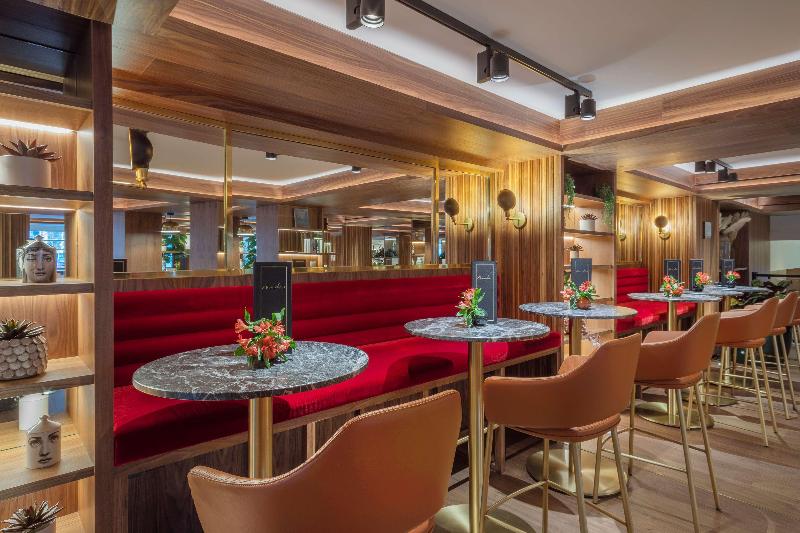 Melia White House - Bar
