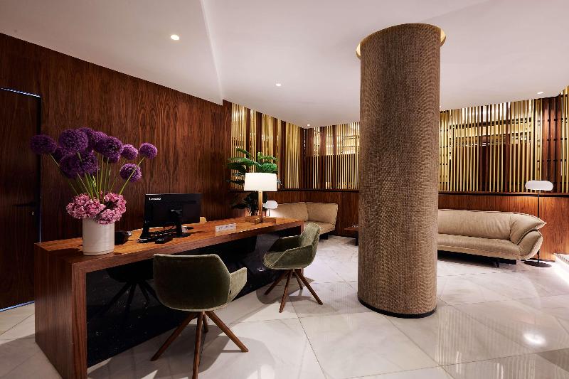 Melia White House - Lobi
