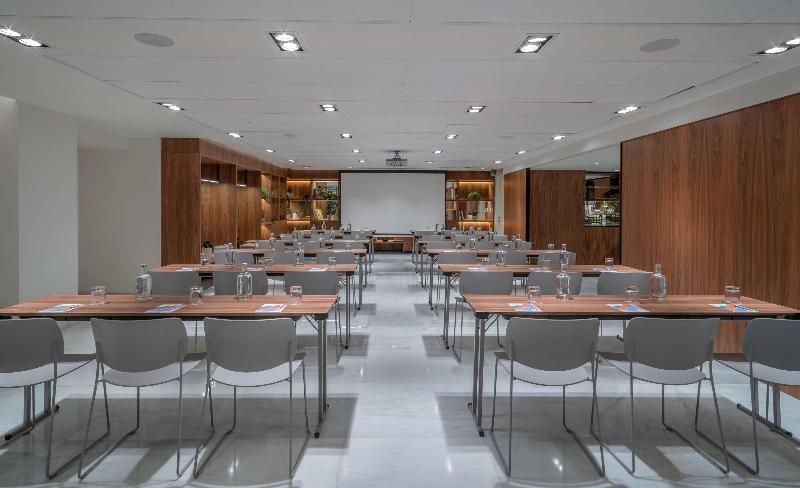 Melia White House - Toplantı