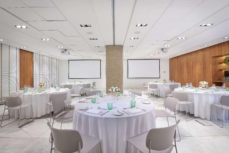 Melia White House - Toplantı