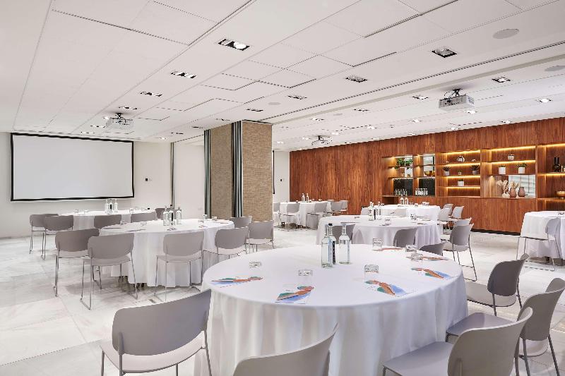Melia White House - Toplantı