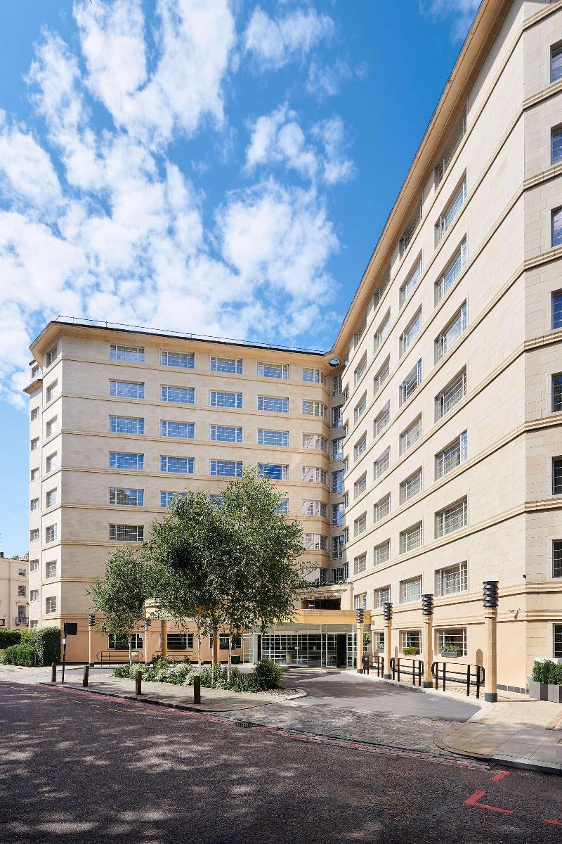 Melia White House - Genel