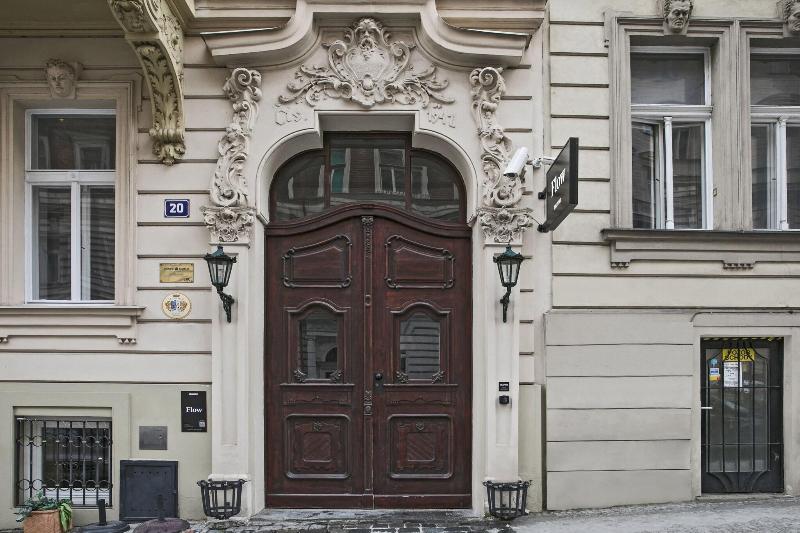 Numa Prague Flow - Genel
