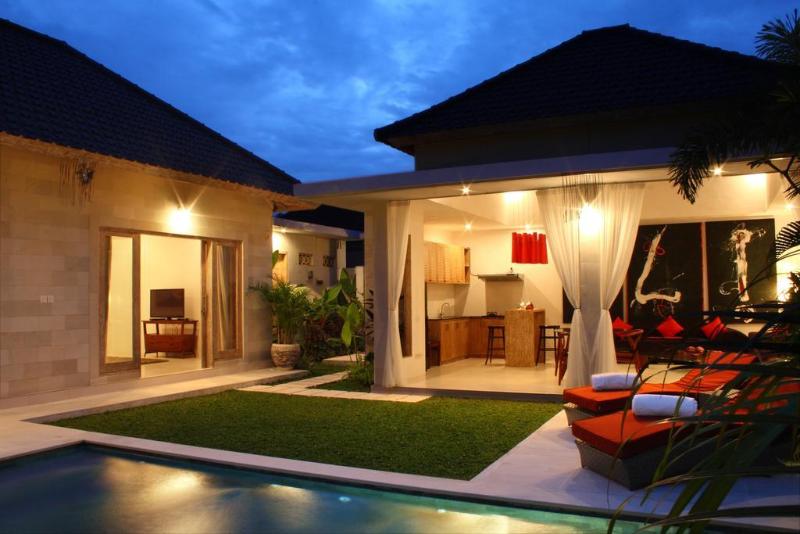 Villa Briana Seminyak - Genel