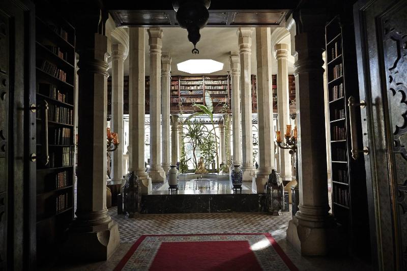 Palais Rhoul - Lobi