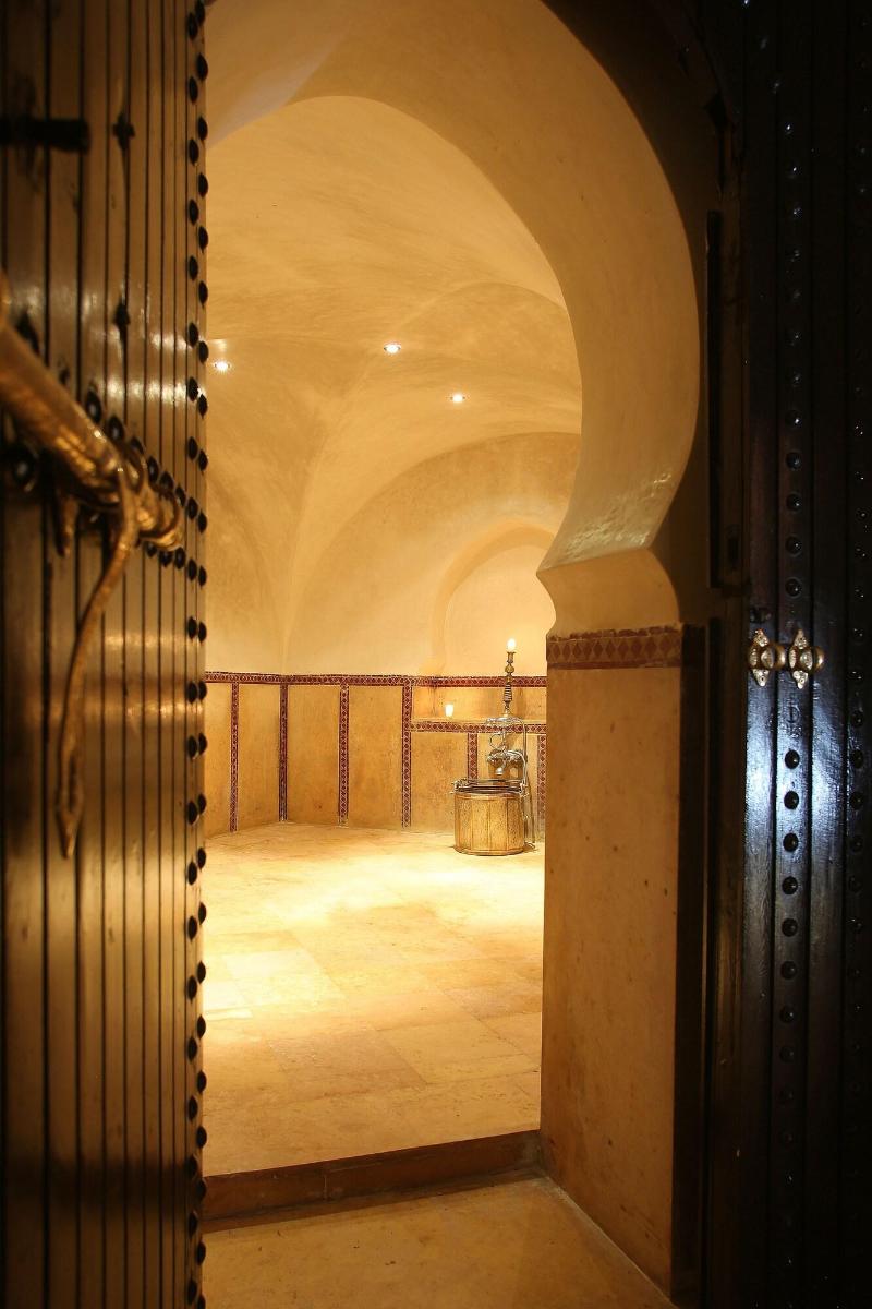 Palais Rhoul - Aktivite