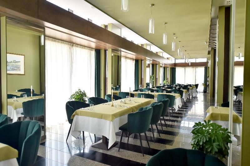 Scapino Hotel - Restoran